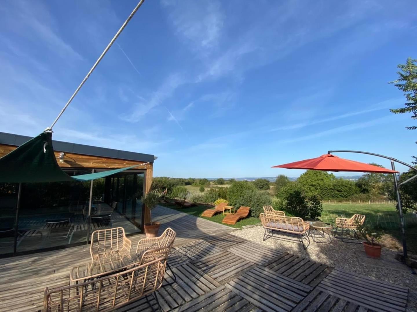 Les Caselles, Gite Et Maison D'Hotes Saint-Beauzely 外观 照片