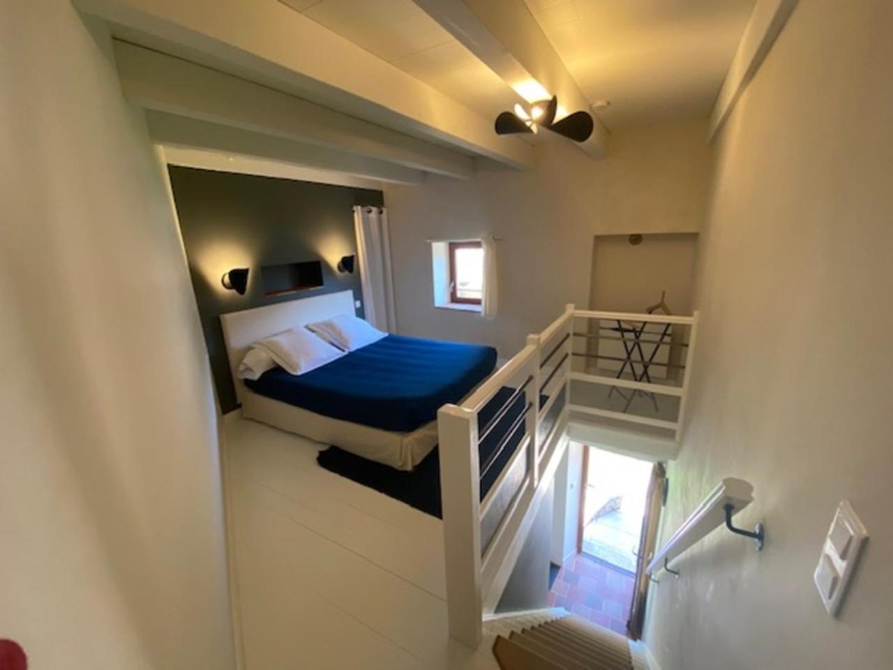 Les Caselles, Gite Et Maison D'Hotes Saint-Beauzely 外观 照片