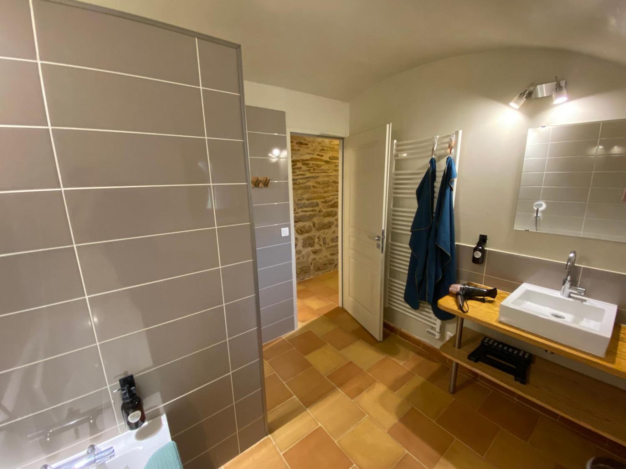 Les Caselles, Gite Et Maison D'Hotes Saint-Beauzely 外观 照片
