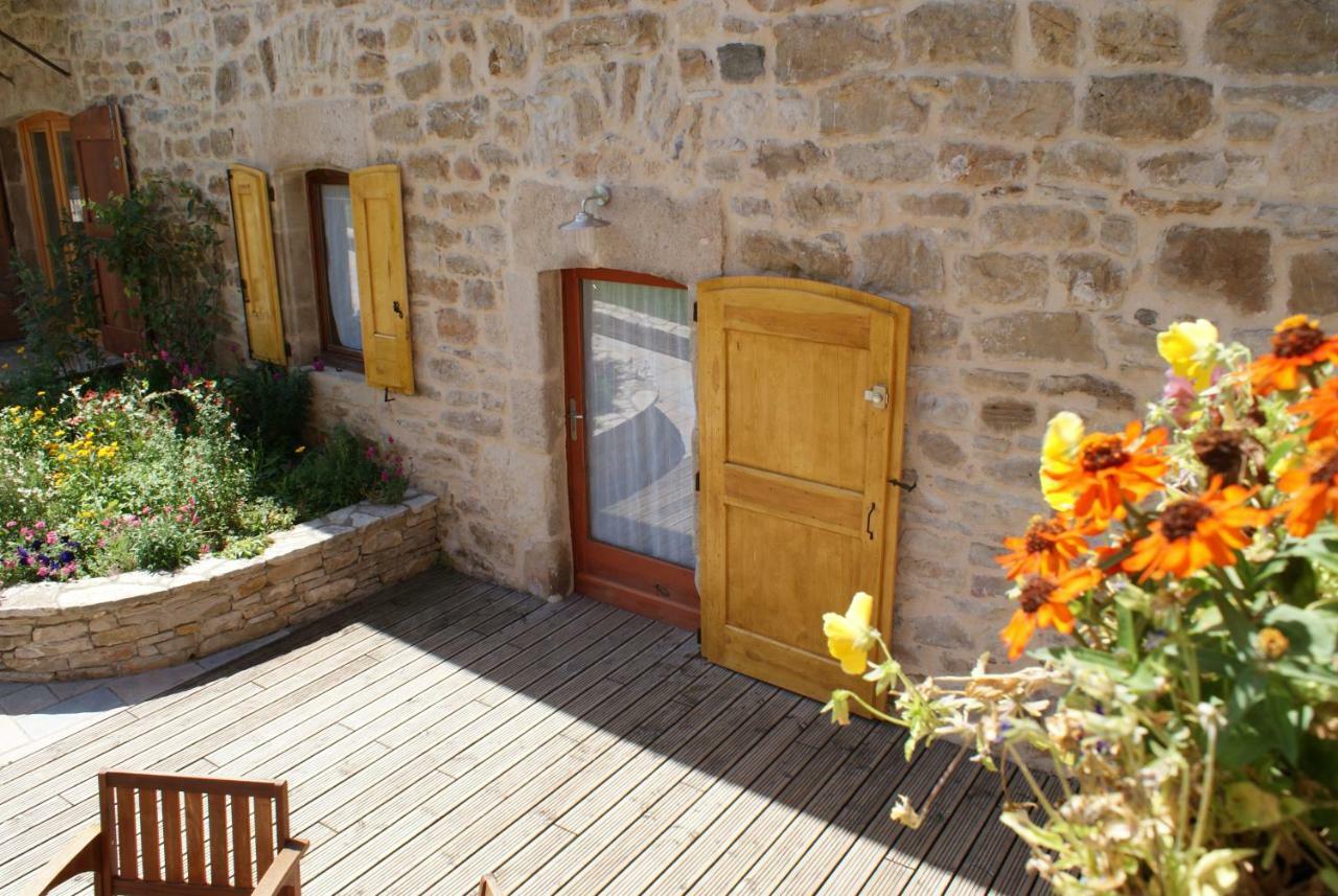 Les Caselles, Gite Et Maison D'Hotes Saint-Beauzely 外观 照片